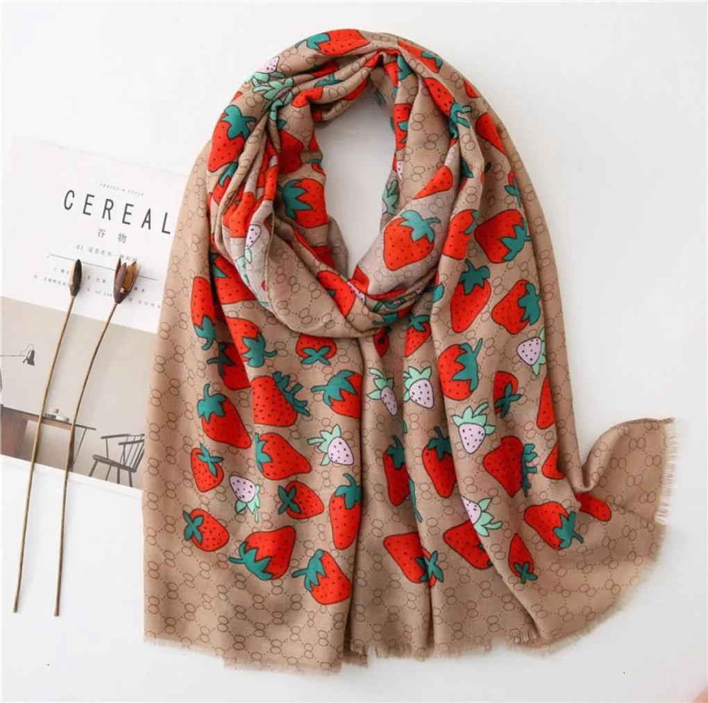 Autumn Lovely Red Strawberry Cotton Scarf Woman Long Fund Super Travel Sunscreen Shawl3572861