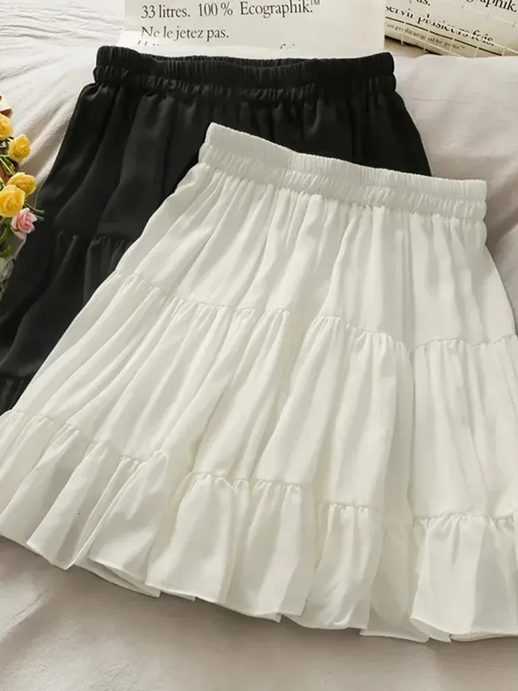 Womens Summer Sexy High Waist Slim Pleated A Line Mini Skirts Korean Fashion Casual Short Black White Skirt Alt Clothes Female 240416