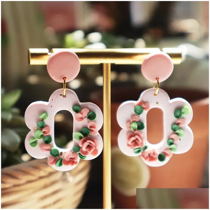 Pieno orecchini lampadici di moda Orenatura polimero Clay Clay Asymmetr per donne Fiori di tendenza alla moda Gioielli a ciondolo perle regalo dro dh3bk