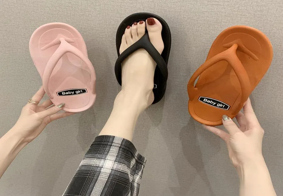 2021 Brand Slippers Dames slippers sandalen snoepkleur casual dia's Valentine zomer buitenstrand vrouwelijk 6566031