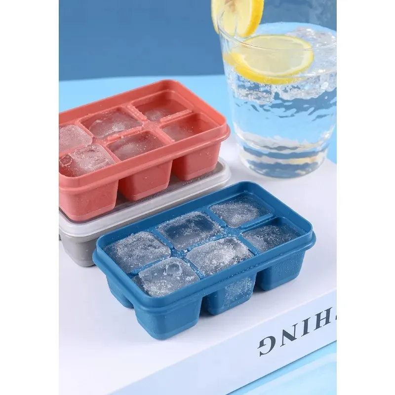 Silikon Ice Cube Maker -brickor med lock Mini Ice Muber Small Square Mold Ice Maker Kök Tillbehör Ice Mold Ice Cube Tray