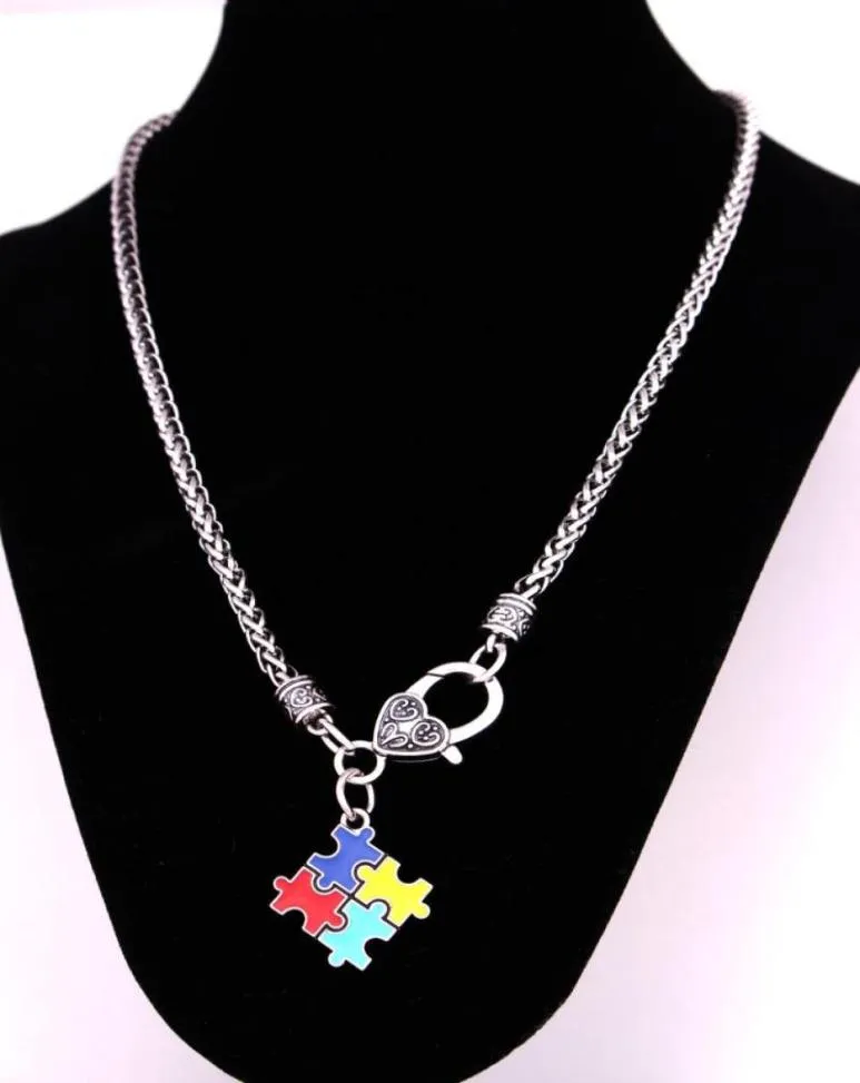 Nuovi stili Pendente per puzzle Pendente con la collana a catena del grano Autismo Autismo Jewelry7450124