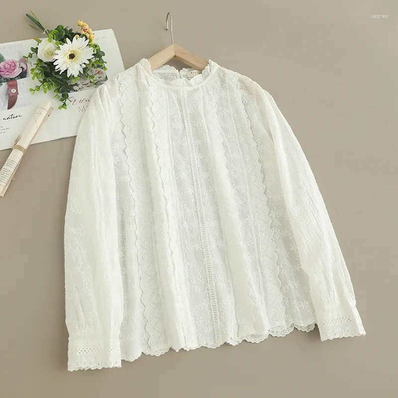 Camicette da donna primaverile camicia ricamata bianca dolce da donna a manica lunga cotone casual Lu0402