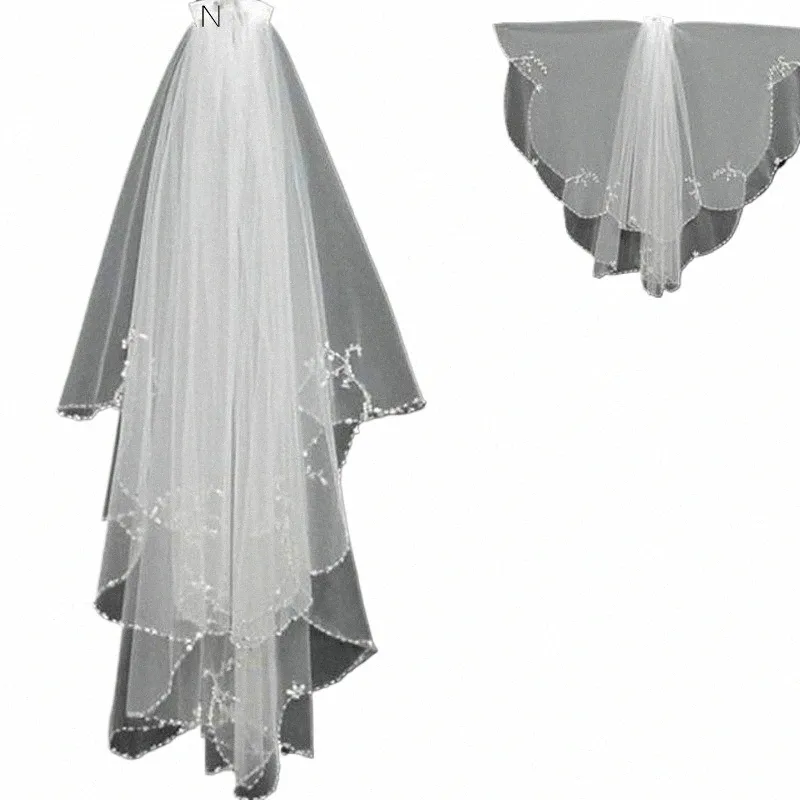 Veaux de mariage à bord perlé bon marché 2023 avec peigne à deux couches de tulle perles Veil nuptial des actions de mariage en ivoire blanc s8rz #