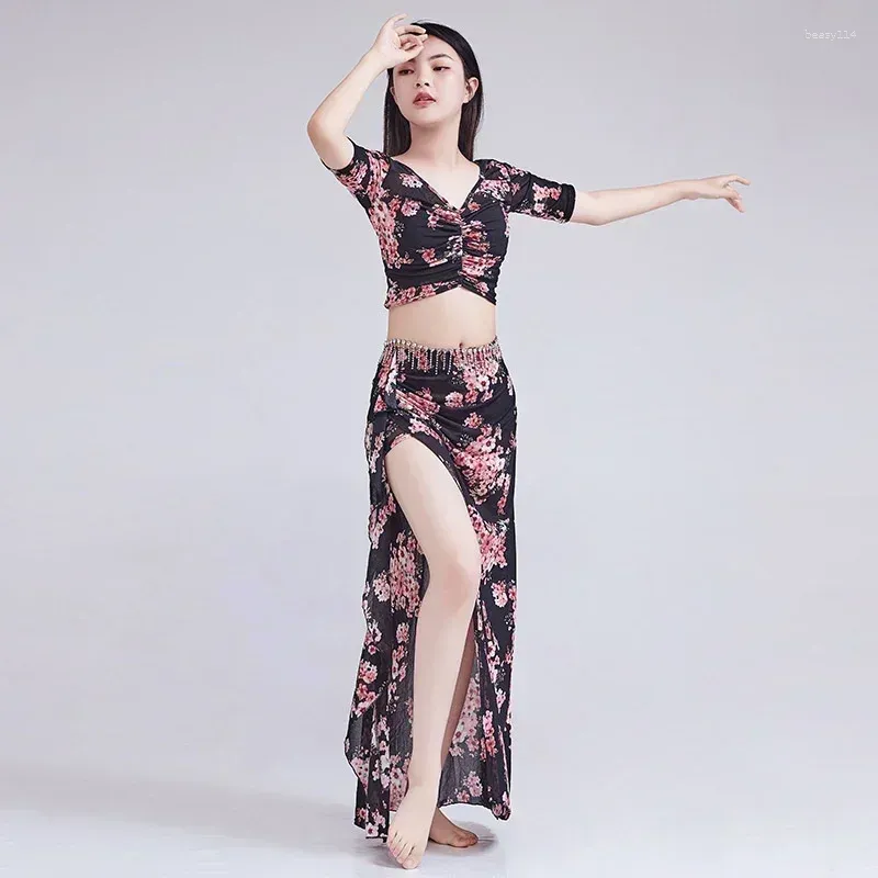 Scary Wear Dance Practice Vêtements Long Jupe Suit Luxury Floral Performance Costumes Carnaval Femme Sexy Femme Modern Dance2024