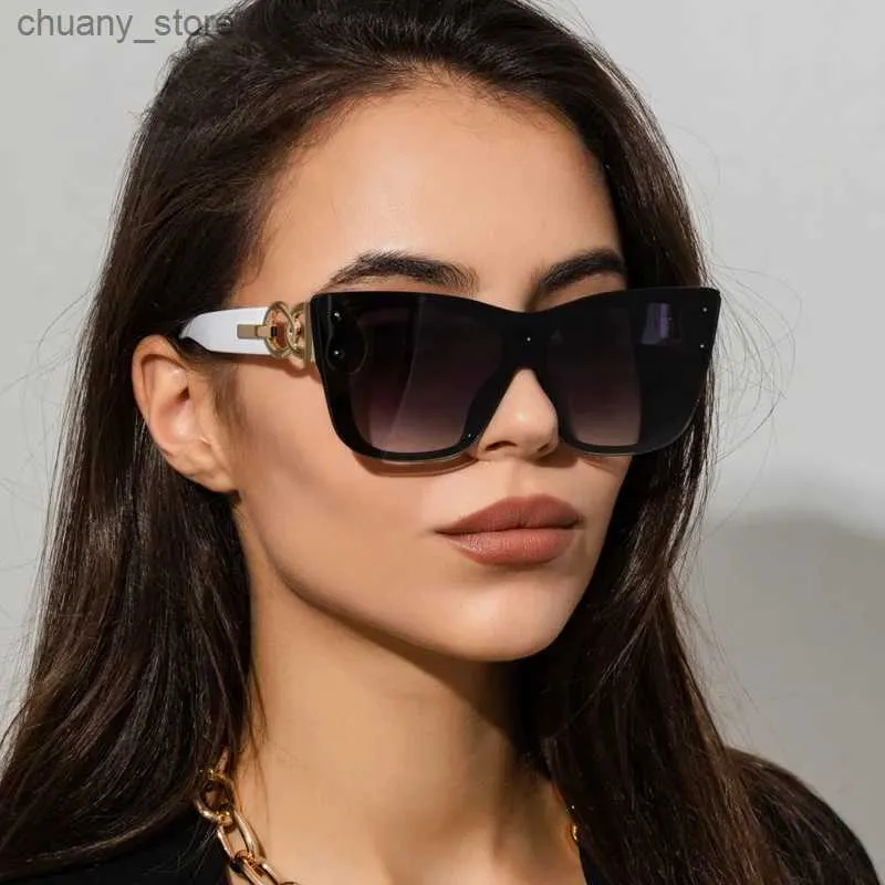 Lunettes de soleil Designer de la marque Fashion Lunettes de soleil Femmes Vintage Cat Eye Sun Glasses Luxury Shades Overs Dimeglass pour Femme Gafas de Sol Y240416