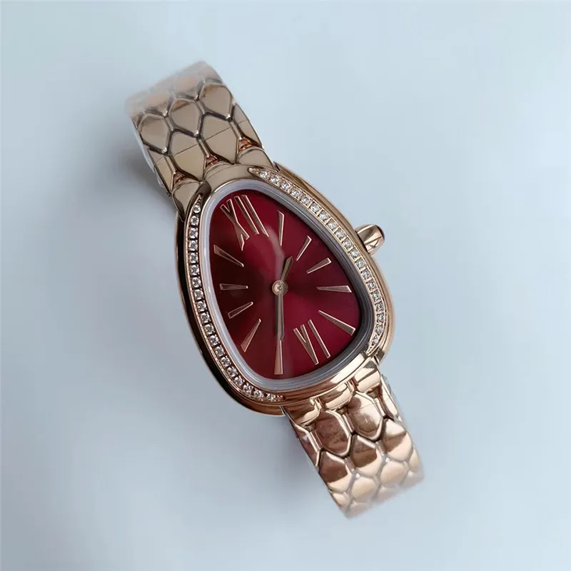 dameswatch Casiowatch Designer Luxury horloge hoogwaardige kwarts beweging mode slangontwerp 904L roestvrij staal rubberen strap waterdichte saffier orologio.