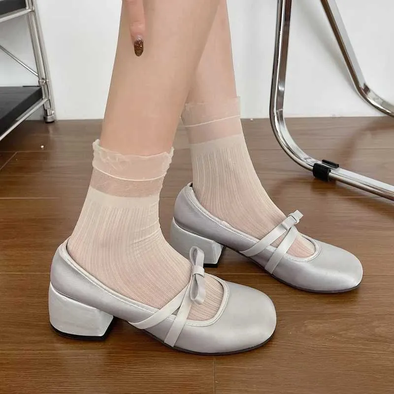 Sandallar bayan ayakkabılar bow Mary kısa ayakkabı moda bale dans ayakkabıları bayan ayakkabılar 2024 bahar yeni pompa lolita öğrenci sandaletler mujer zapatos j240416