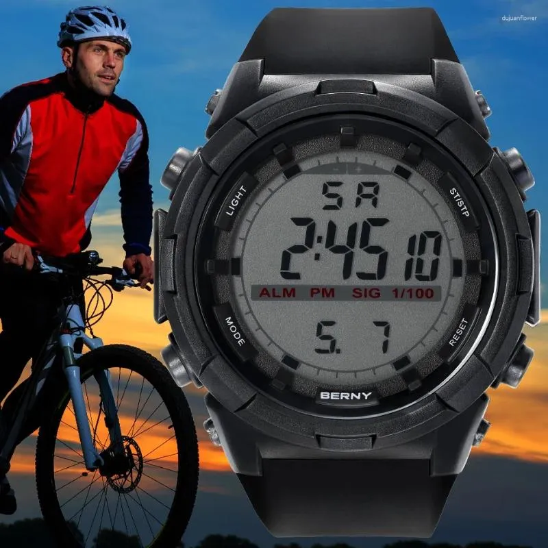 Wristwatches Digital Electronic Watch For Men Sports Super Luminous 49mm 5TM Waterproof Timekeeping Alarm Silicone Calendar Male
