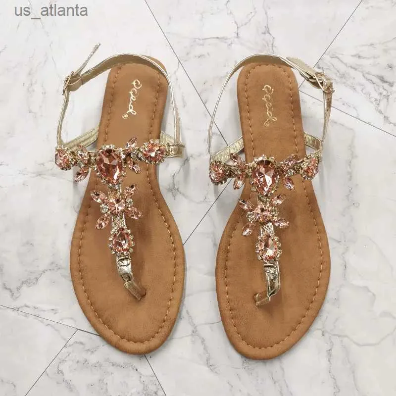 Slippare 2024 Nya sandaler Kvinnor Gladiator Summer Diamond Buckle Fashion Female Sandal Roman Rhinestones Flat Womans Casual Shoes H240416 EYPH
