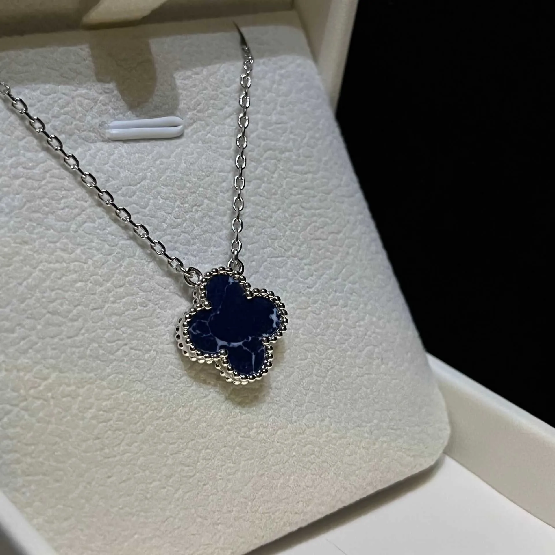 디자이너 van New Blue Pi de Shi Four Leaf Grass Necklace 팔찌 열 꽃