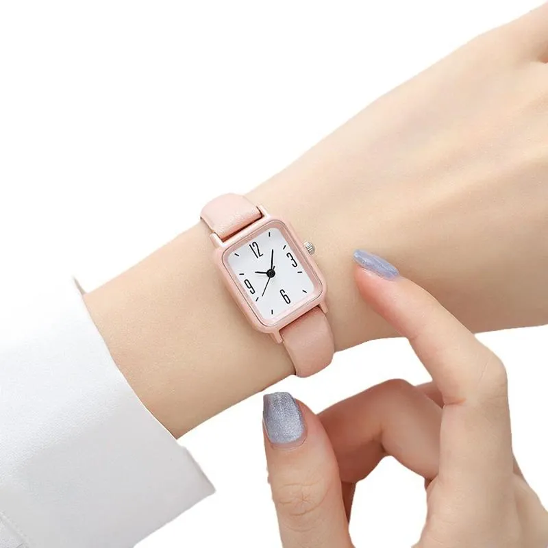 Wristwatches Fashion Quartz Ladies Watch 3-Hand Vintage Easy To Read Analog Simple Wristwatch For Girlfriend Birthday Gift