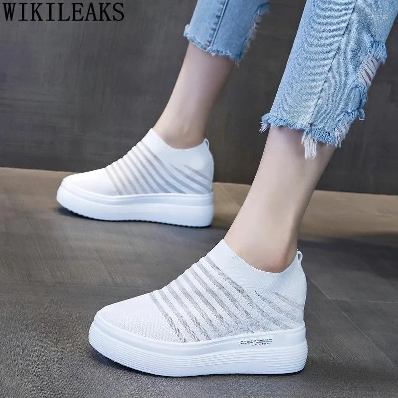 Altezza delle scarpe casual Aumentare la piattaforma da donna Sneaker Elevatore per 2024 Designer Wedge Woman Vulcanize