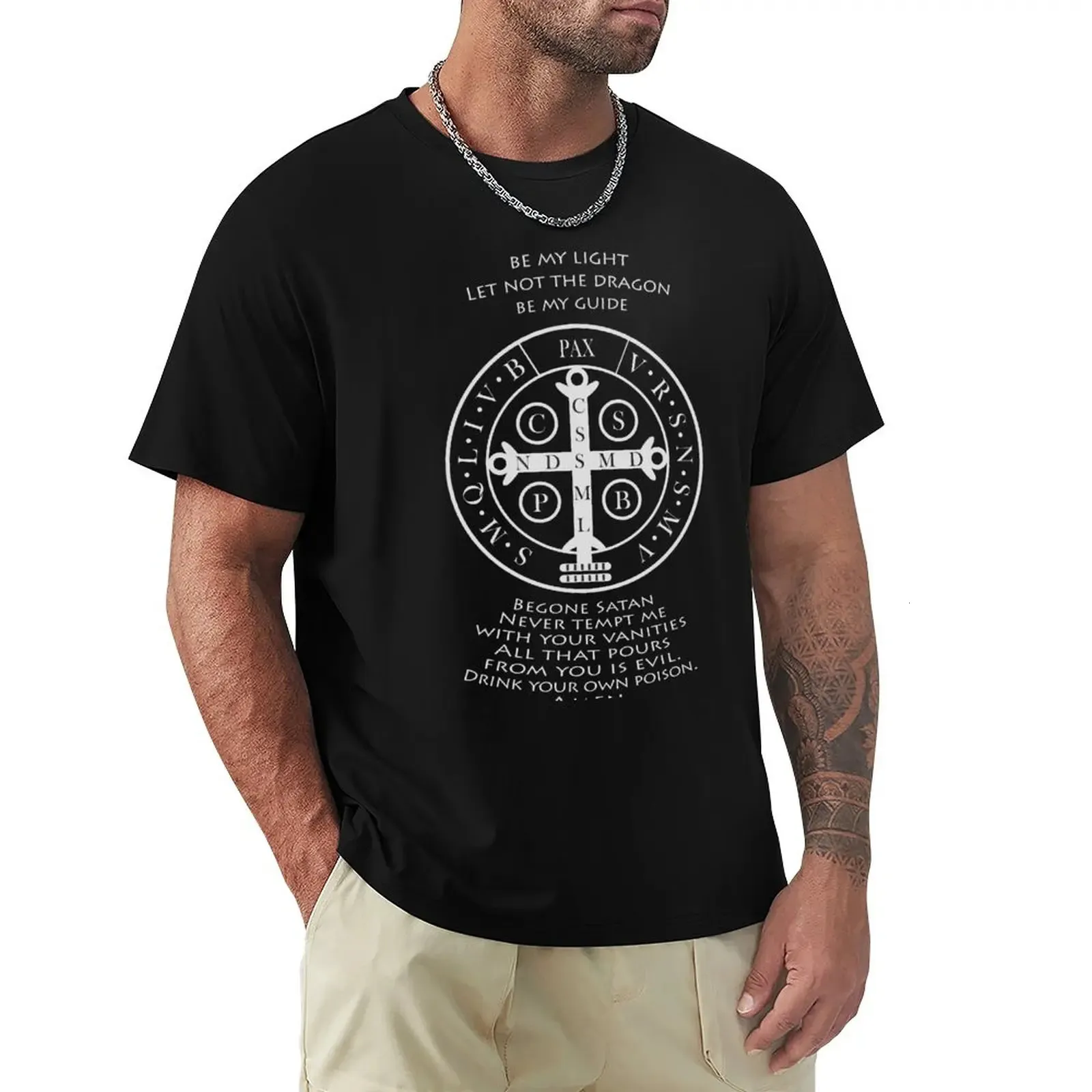 Saint Benedict Medal with prayeron black T-Shirt plain t-shirt anime clothes blank t shirts oversized t shirts for men 240402