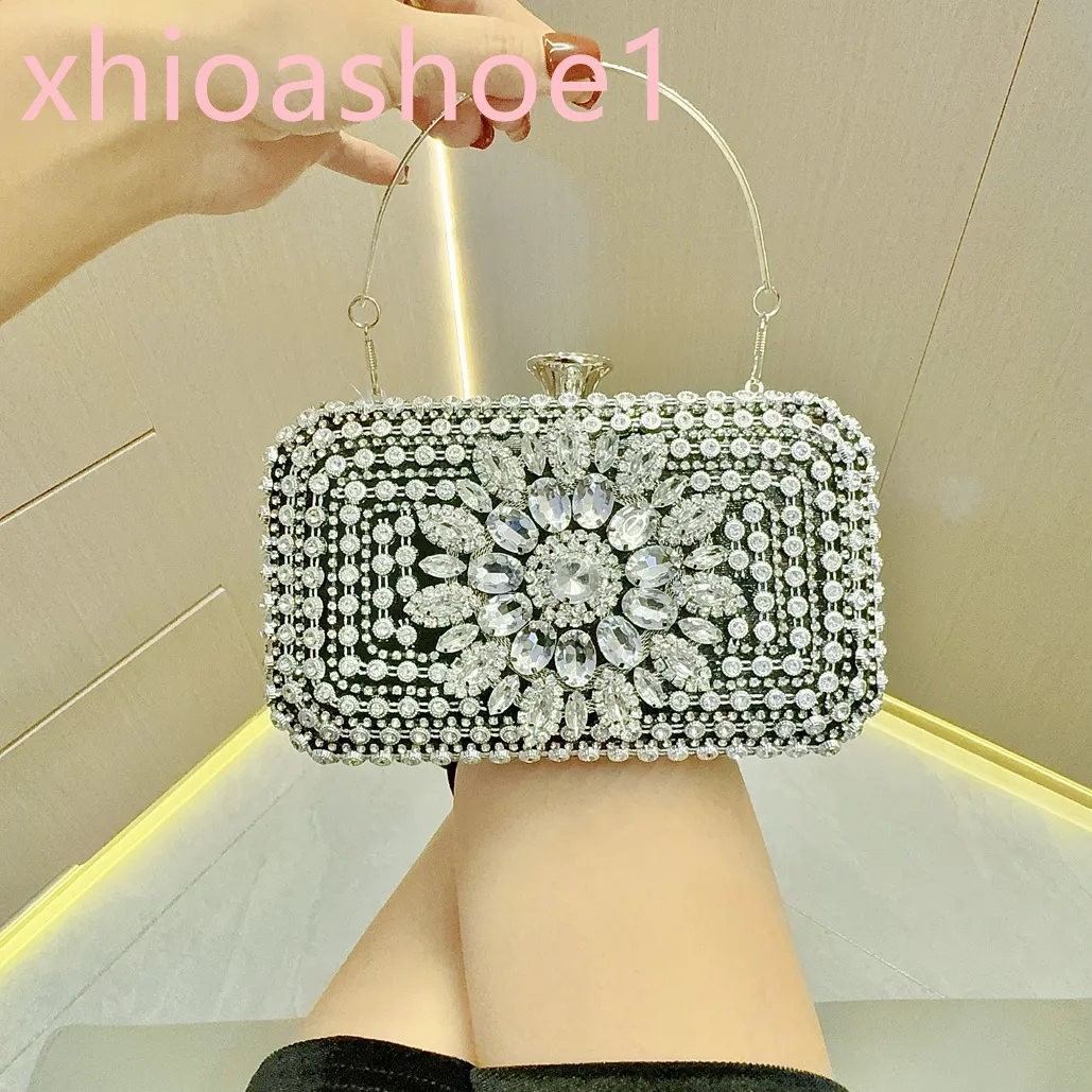 AG Luxury Designer Sac à bandoulière Womens Crystal Sac à main Perles métalliques Saclet de diamant de diamant Sac à bras crossbody Portefeuille Femme Féchet