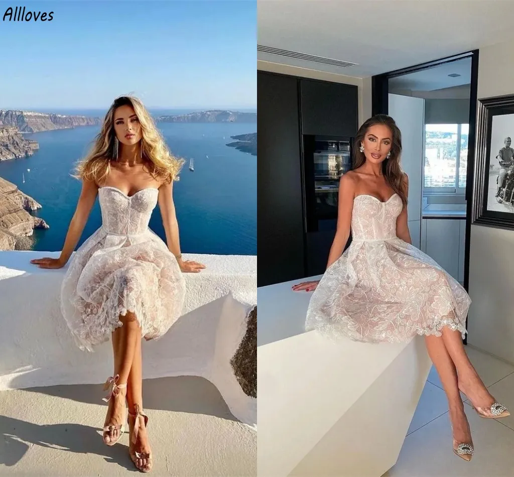 Floral Lace Strapless Wedding Dresses Sleeveless Designer Short Bridal Gowns Summer Beach A Line Vestidos De Novia Knee Length Bride Reception Dance Dress CL3404