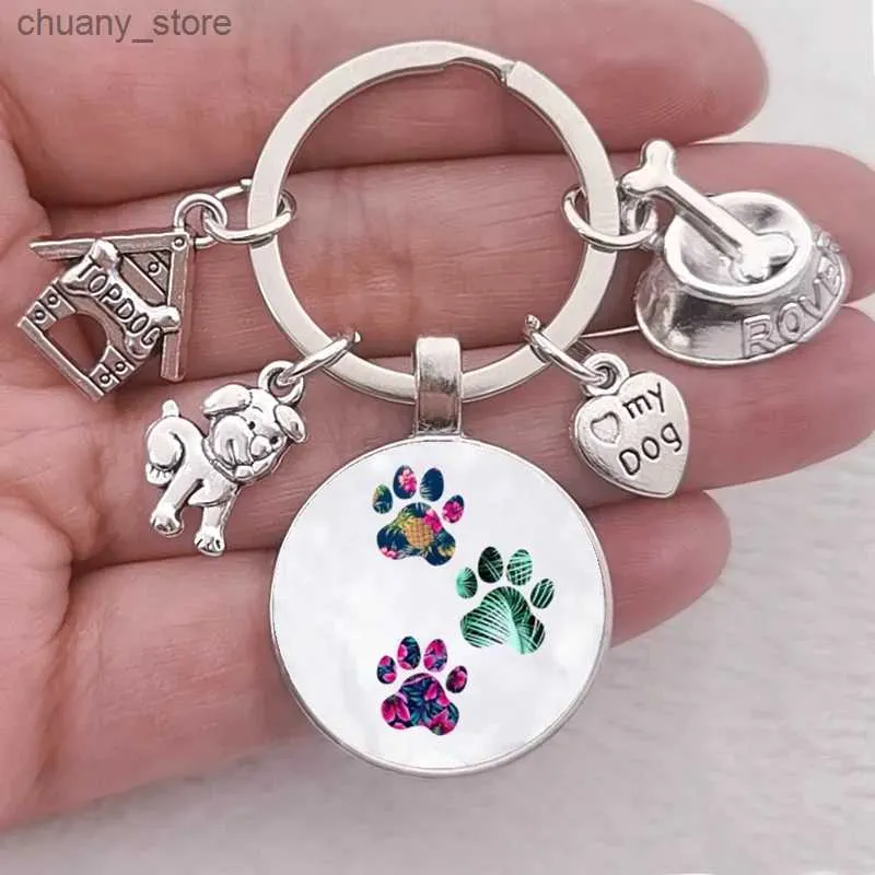 Keychains Lanyards Söt husdjur Keychain Paw Dog Glass Cabochon Keyring Top Dog House Charms Keychains I Love My Dog Pendant Keychain Gifts Y240417