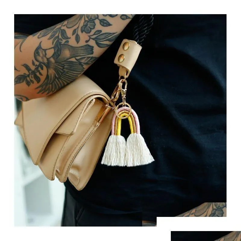 Principais anéis de atualização Moda feminina boho arco -íris tiro de tassel saco pendure o chaveiro de ouro jóias entrega de gotas de gotas de joalheria jewelr dhgarden ot9pj