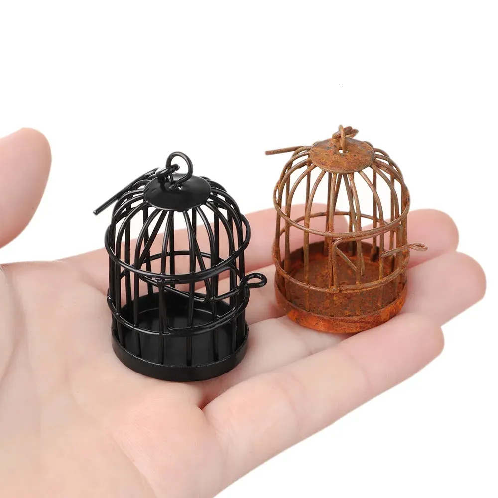 1 6 12 Iron Metal Bird Cage Micro Landscape Mini bambola Ornamento fai da te Hollo Hollo Hanging Decoration Decor desktop 240416