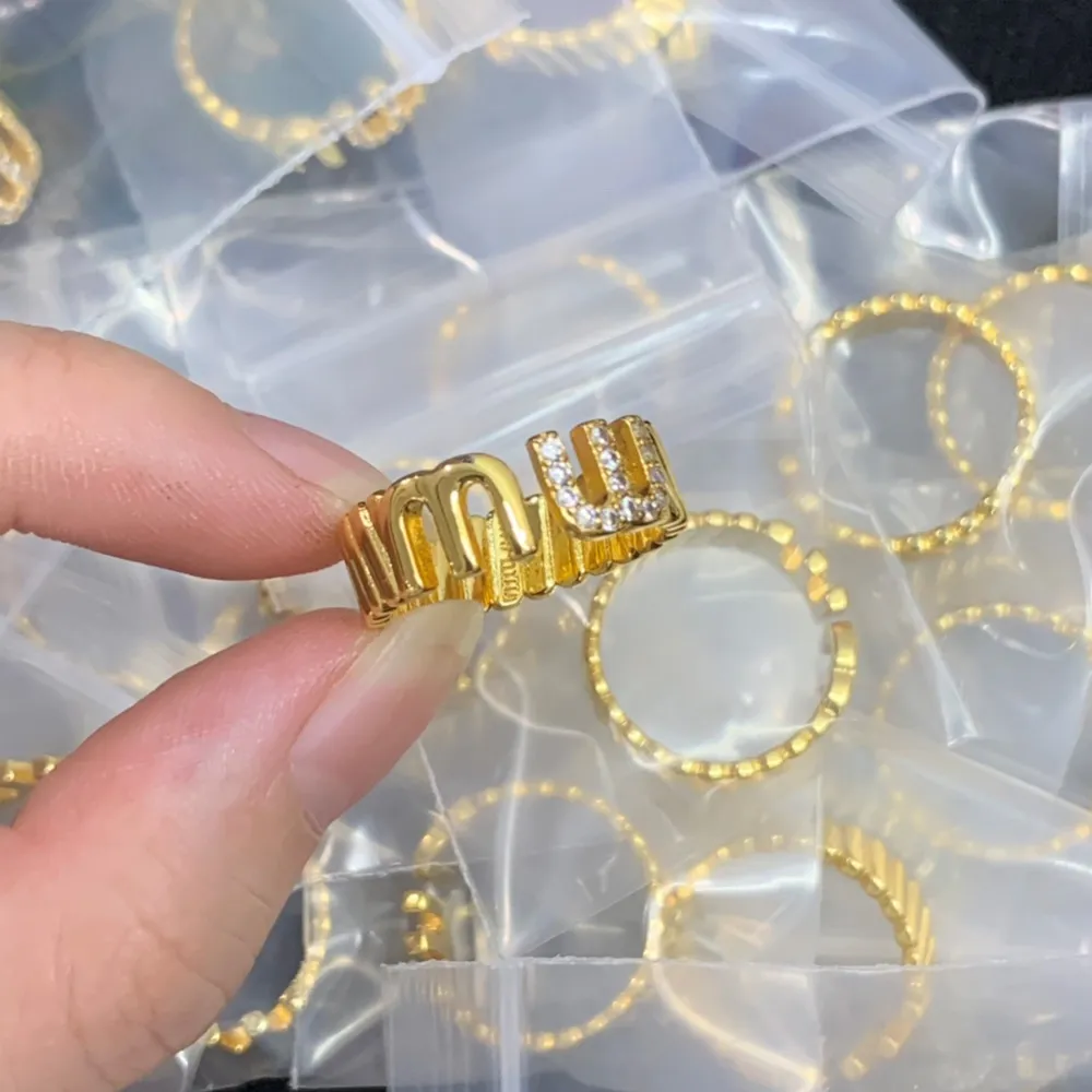 Mode trouwringliefhebbers Designer Ring 18K Gold Ploated Classic topkwaliteit sieraden Valentijnsdag geschenken voor vrouwen Gife