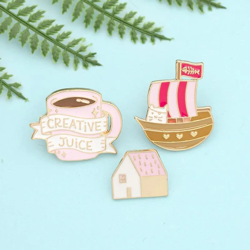 Princess Drink Email Pins Childhood Game Film Film Pin Leuke anime films Games Hard Email -pinnen Verzamel cartoon broche Backpack Hat Bagel Rapel Badges