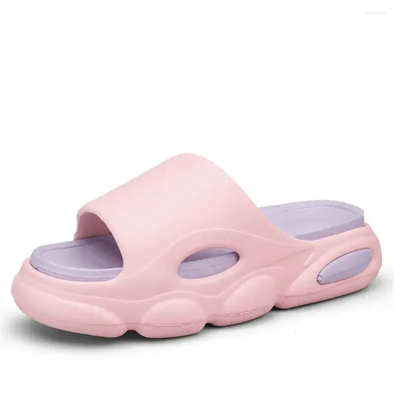 Slyckor utan klackar mjuka ensamkvinnor eleganta sandaler päls glider tofflor sneakers sport hög kvalitet köp hög kvalitet