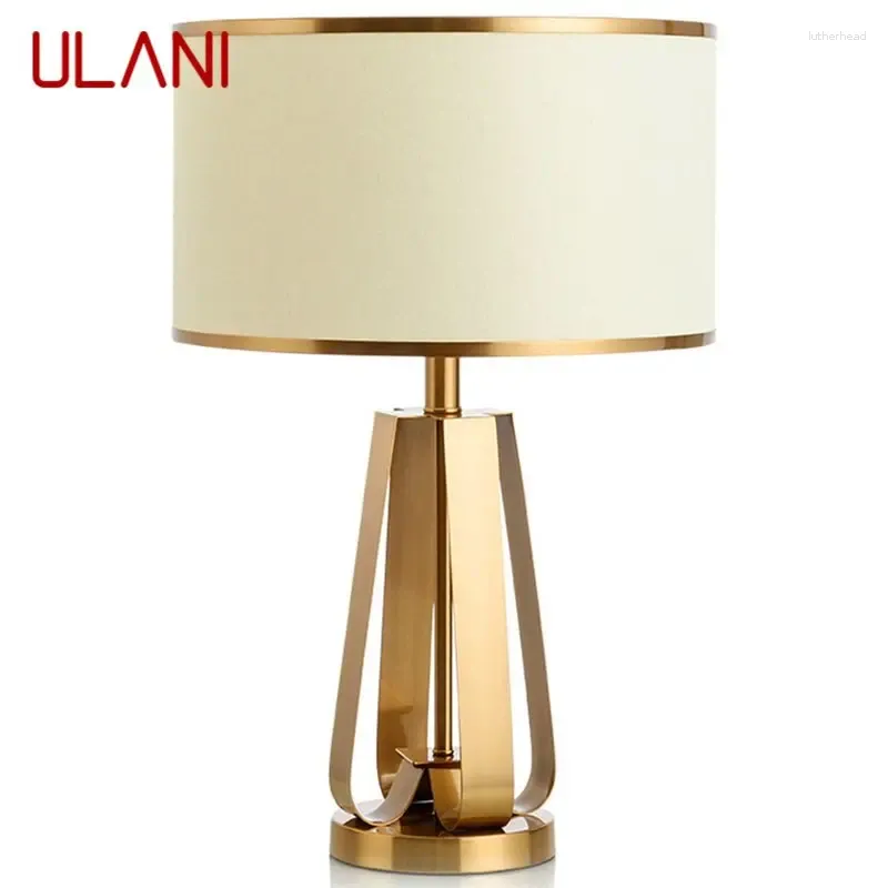 Lampes de table Ulani Modern Kedside Luxury Design Golden Desk Lights Home E27 Decorative for Foyer Living Room Office Bedroom