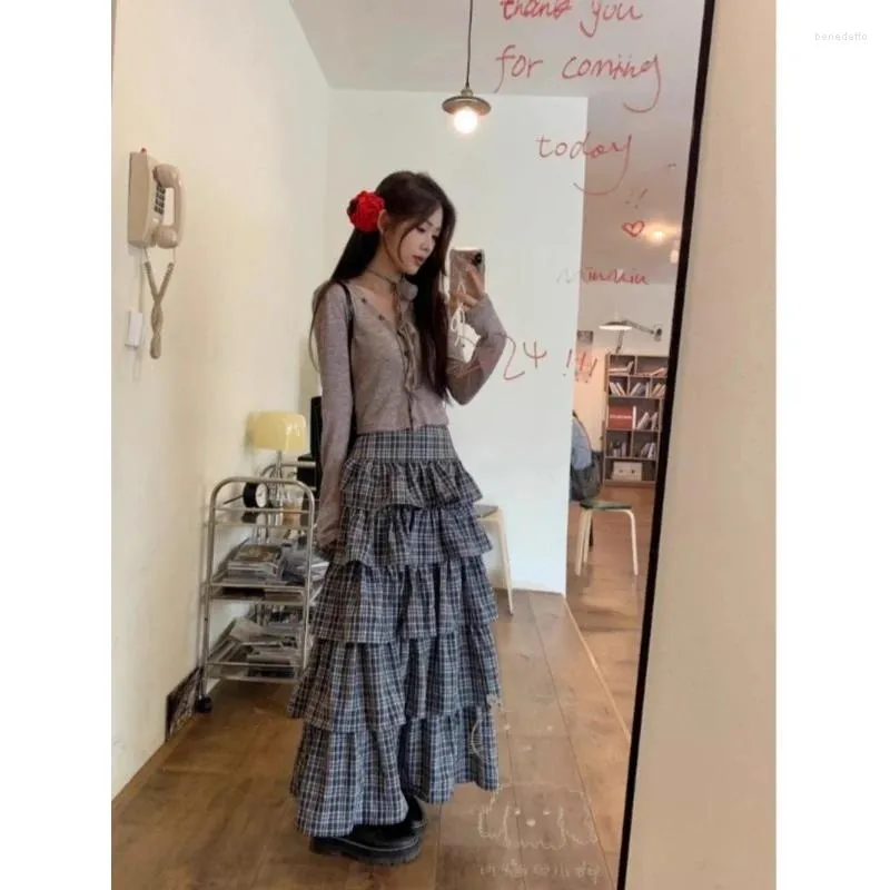 Rokken 2024 Gotische rok High Street Ruffles Cake Harajuku Y2K Koreaanse elegante lange vintage plaid