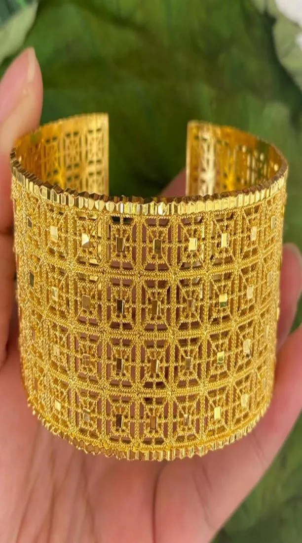 Bangle Trendy Dubai per donne 24k Gold Colore Oro Copper Etiopico ampio bracciale africano Gioielli A Arabia Regali di matrimonio 5357889