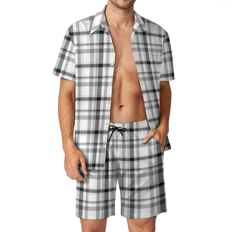 Herrspårar Vintage Plaid Beach Men Set Black and White Casual Shirt Set Summer Custom Shorts Tvådelad kostym plus storlek 3XL