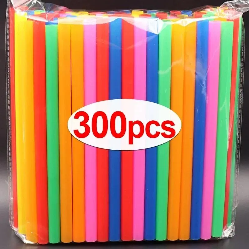 Wegwerpbekers rietjes 300/100 stks kleurrijk plastic drinkstro voor melk theesap cocktail bruiloft verjaardagsfeestje decor benodigdheden