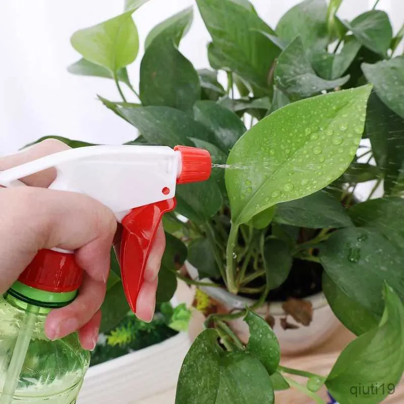 Sproeiers plastic waterspuitmondjes hand knop spuitkop universele flessen spuithandleiding bloemwater kan tuinplant water geven