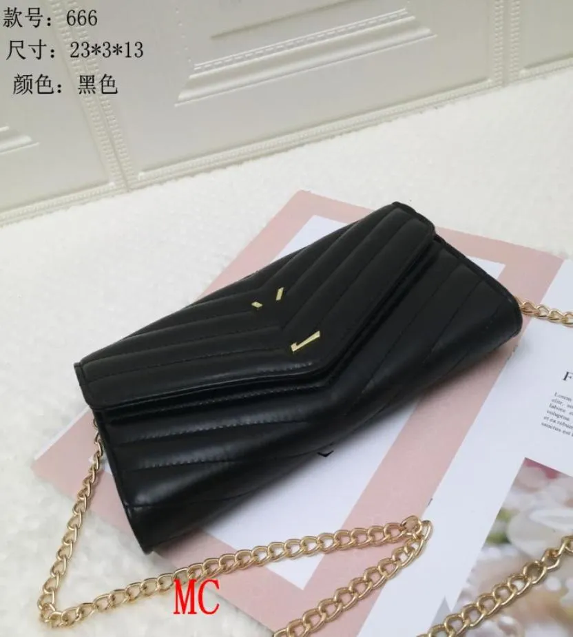 Women Wallets Designers de moda Bolsa de luxo CLUTH Top qualidade Men Wallet Classic Passport Card Credit Whole PU L2832532