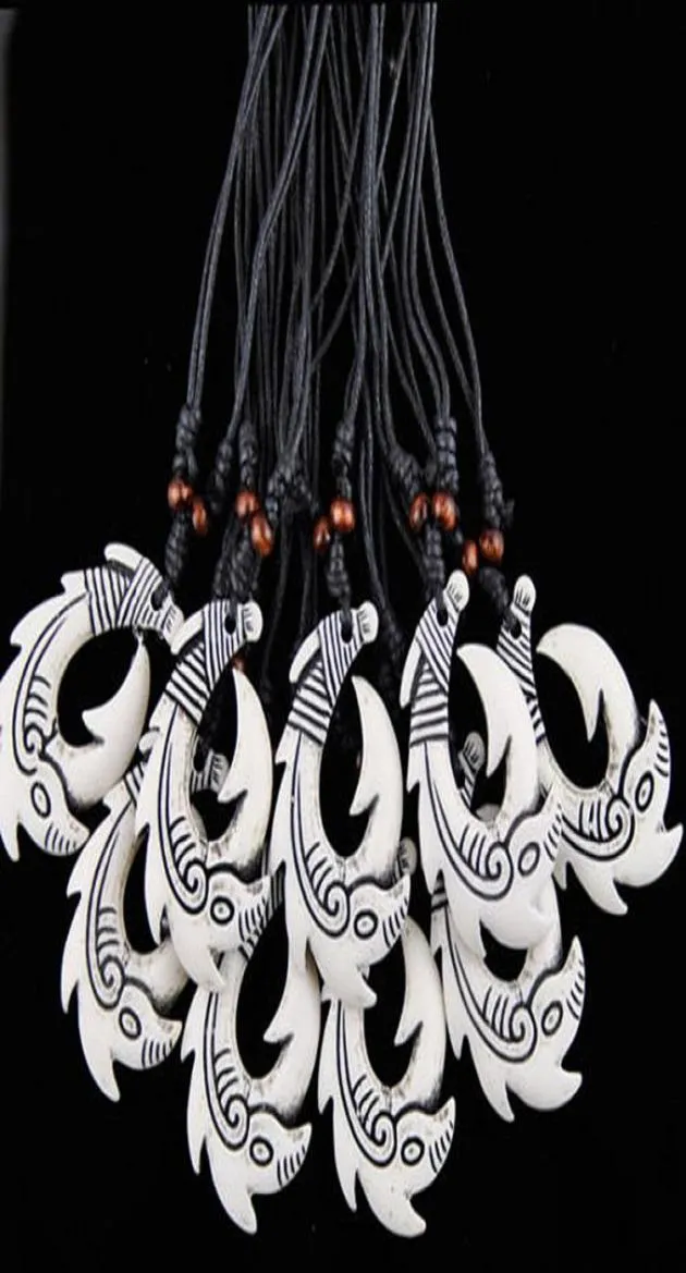 Fashion Whole 12PCSLOT Faux Yak Bone New Zealand Tribal Maori Hei Matau Fish Hook pendants Surfer Necklace Choker Gift MN5185927026