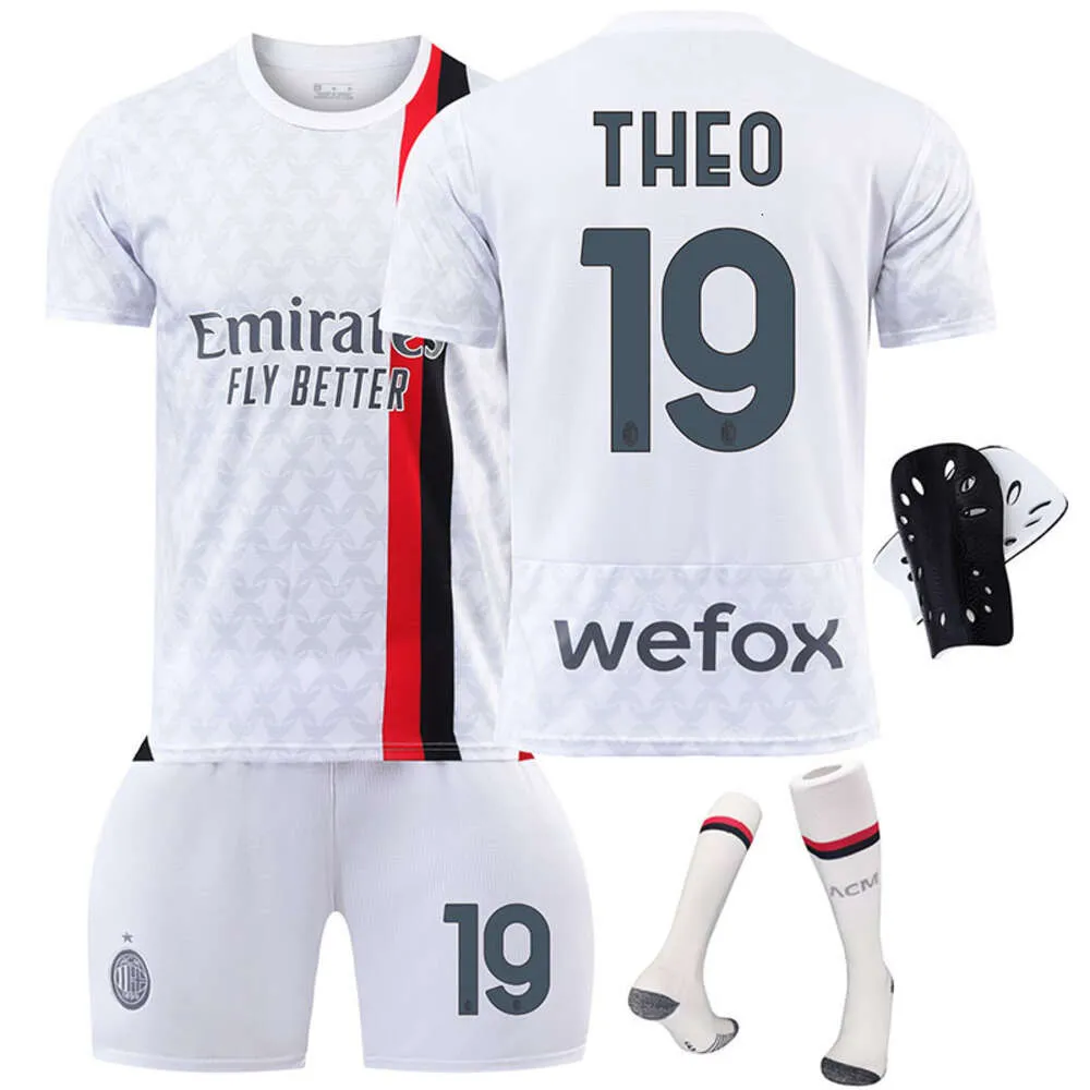 サッカーセットトラックスーツメンズトラックスーツ2324ニューシーズンACアウェイジャージーセットNo. 9 Giroud 10 Leo 11 Plicic 19 Teo Football Jersey