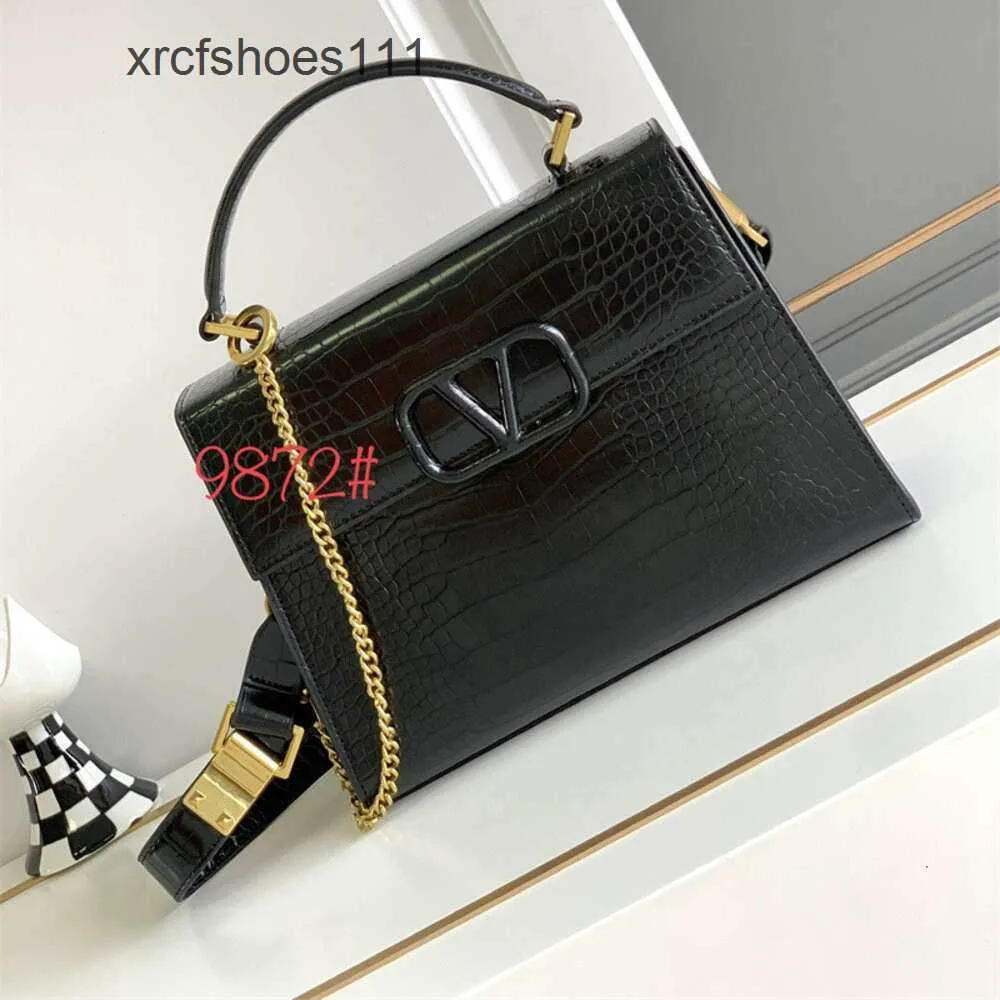 Yeni çantalar Lady Runway Light Valenn Stud resmi üst düzey timsah desen ürün napa toka deri tarzı eşleştirilmiş çanta lüks çanta vsling kadın 9567 1pau