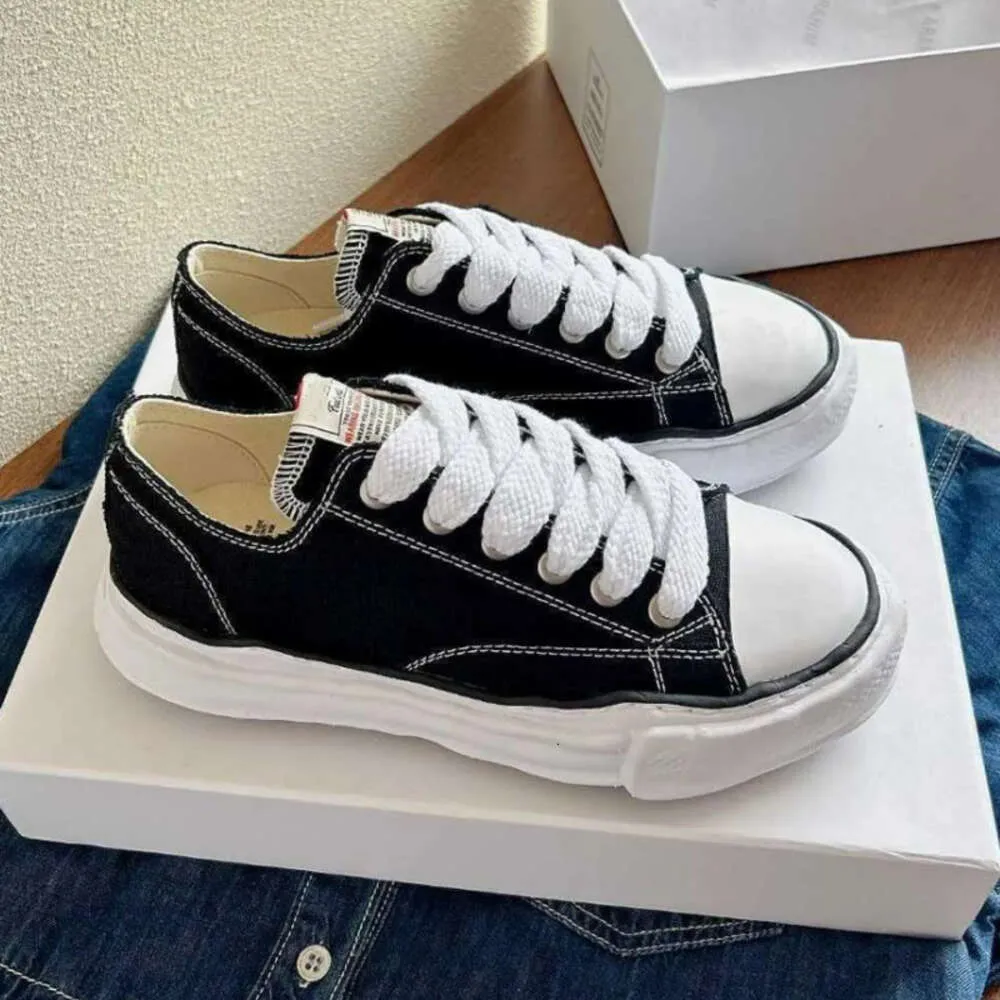 Designer Shoes MMY Maison Mihara Yasuhiro Shoe Low Cut Sneakers Lace-up Massage Shell Toe Black White Sneakers Eu36-45 With Box 556