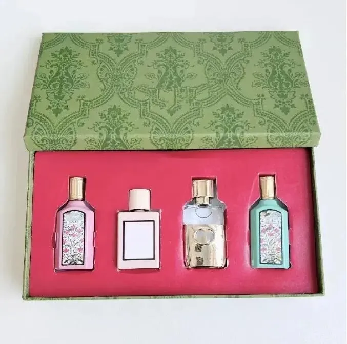 Les femmes de parfum célèbres Bloom Gardenia Flora Sparay 5mlx4pcs costume 5 en 1 avec boîte SEMLL SEMLL de haute qualité Fast Navire Brand Designer Sex Clone Clone Perfums