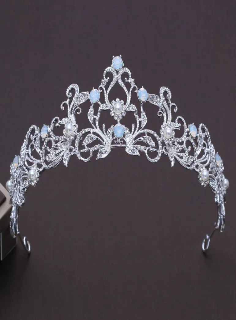 Tiaras de mariée en cristal bleu clair unique Princesse Princesse Pageant Pageant Couronnes de mariage Accessoires de cheveux ornements de cheveux J013656201