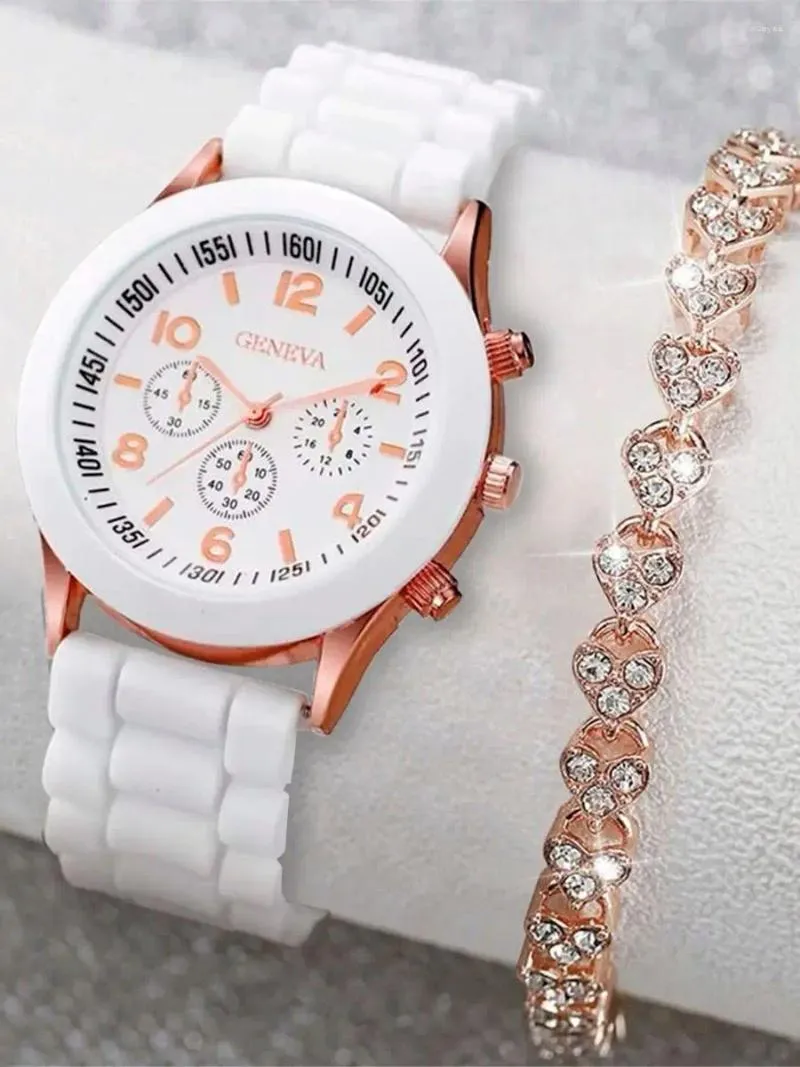 Wristwatches 2pcs Set Watch Silicone Women's Korean Fashion Versatile Quartz Shell Water Diamond Love Alloy Bracelet