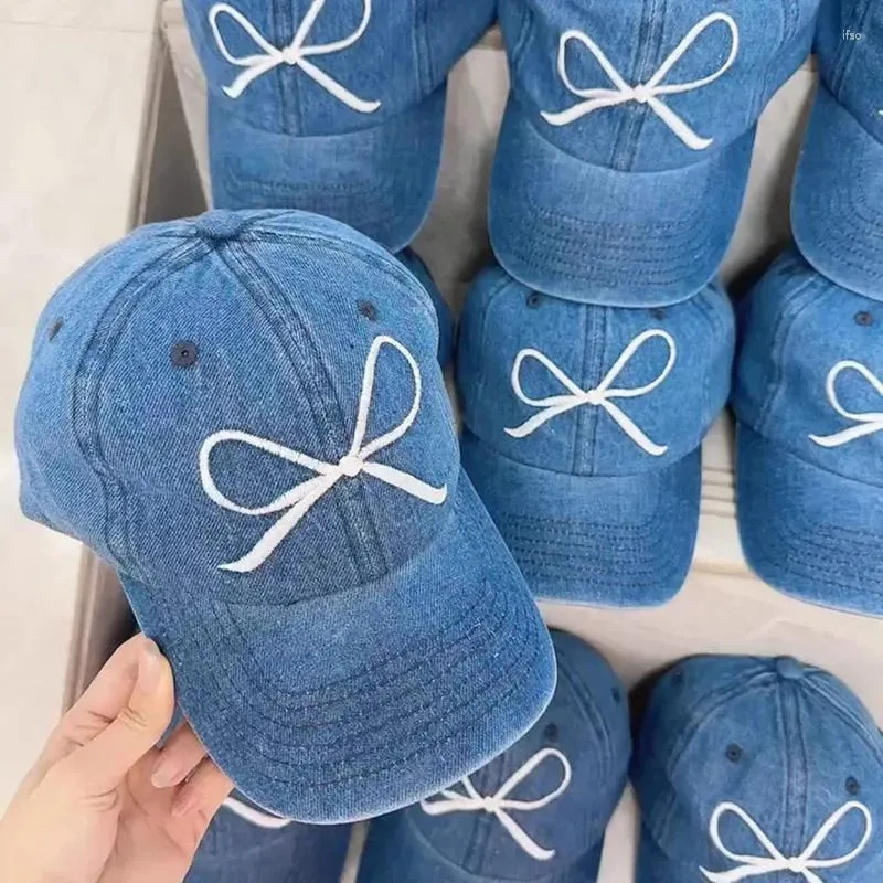 Ball Caps INS Designer Bow Broidered Baseball for Women Show Face Face Small Spring and Summer Fashion rétro Denim Chapeaux pour hommes Gorra