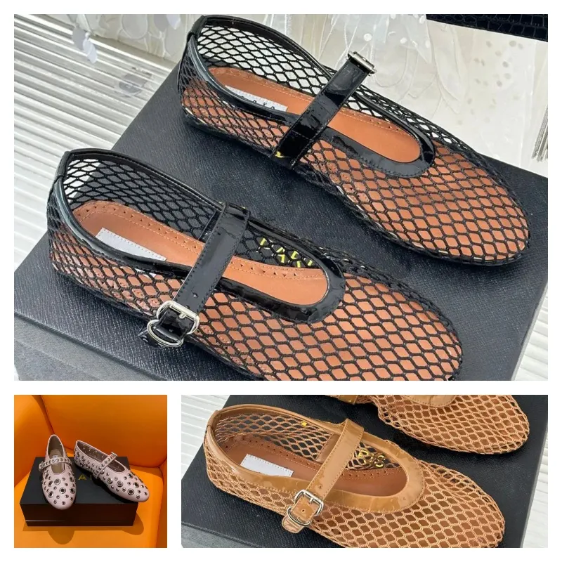 2024 con zapatillas de vestir Sandalias de diseñador Slider Slider de baile plano Mujer dedo redondo Rehinestone Boat Oficina de cuero de lujo Hebilla Riveted Gai 35-40