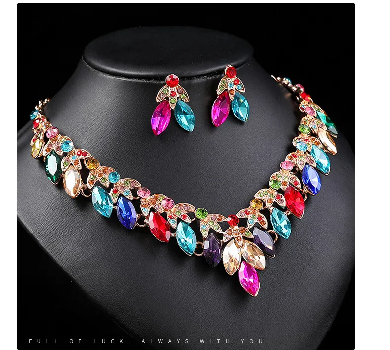 Retro Temperament Crystal Necklace Earrings Set High-grade Alloy Jewelry Accessories for Woman Women Girl Wholesale Factory #068