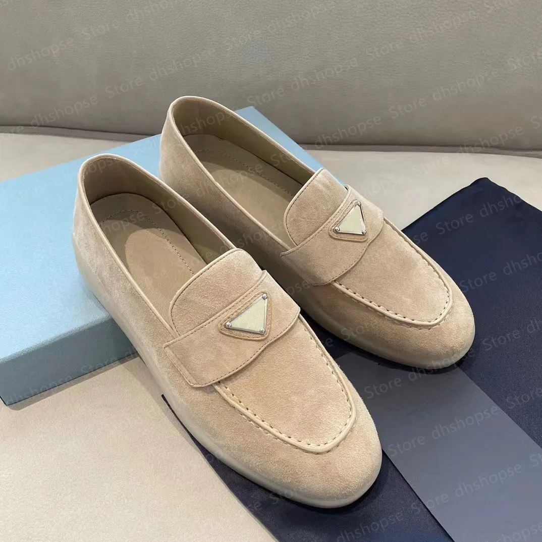 Designer Zomer Loafers lopen platte hak lederen schoenen Casual schoen vrouw manluxury suède jurk schoenen mocassin slip op buiten punt schoen lage top sneakers