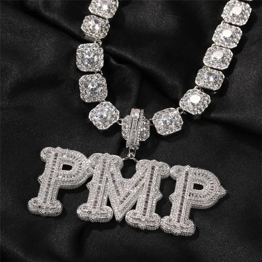 A-Z Nom personnalisé Gold plaqué CZ Diamond Iced Out Cursive Letter Initial Collier pour femmes Collier Hip Hop Hip Hop avec corde de 24 pouces CH274D