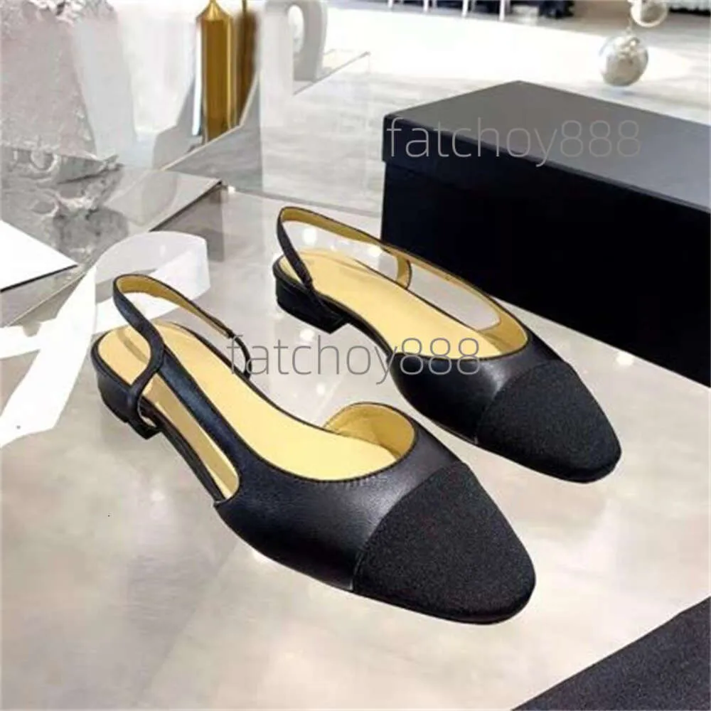 Designer de luxo Slipper para mulheres deslizamentos de sandália Sandles Sandles Sapatos Kitten Heel Classic Brand Beach Casual Woman Slippers Sliders Sandals Beach Tamanhos 35-42