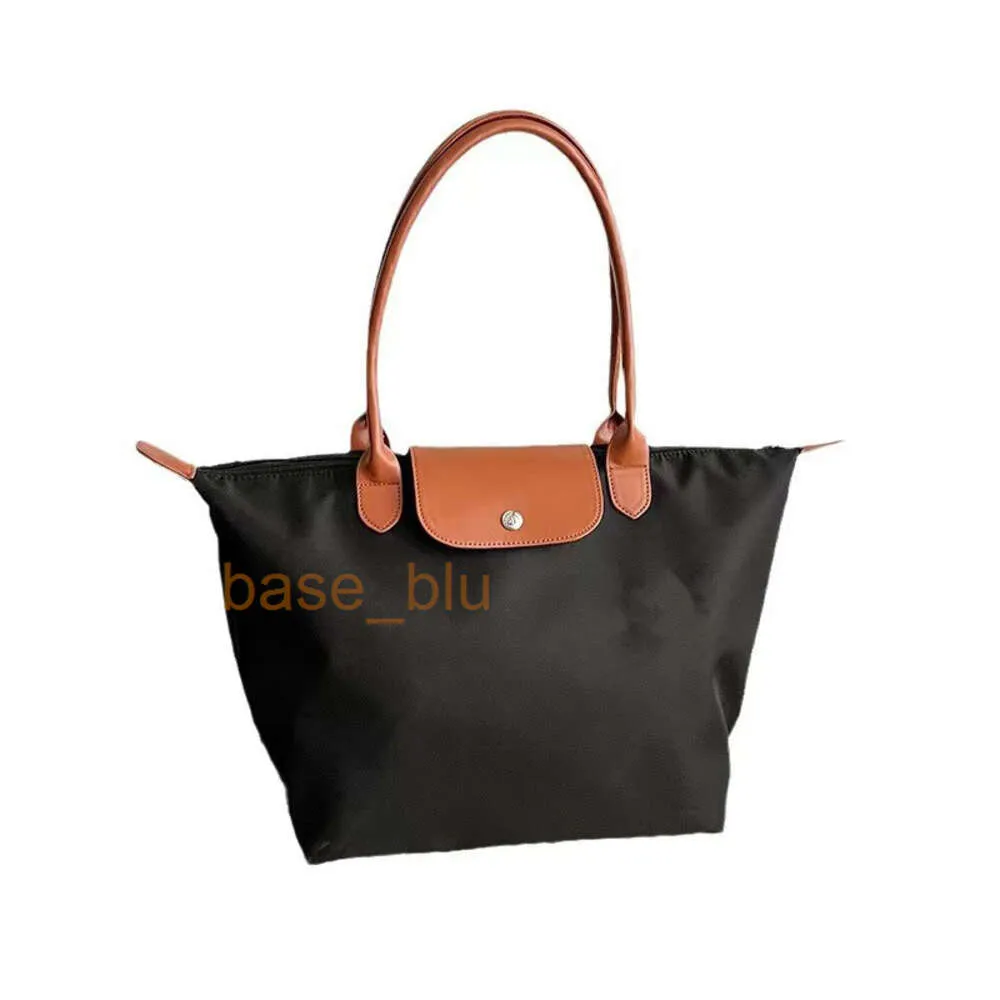 bolsa de sacola designer de nylon clássico bolsa de ombro de bolinho de ombro de grande capacidade versátil dobrar as axilas mamãe feminino