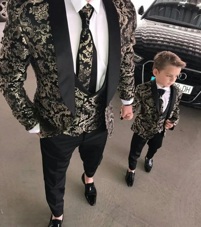 Men Suits Two Pieces Beach Groomsmen Wedding Tuxedos For Men Peaked Lapel Formal Prom Suit JacketPants Little Boys Formal Wear6849180