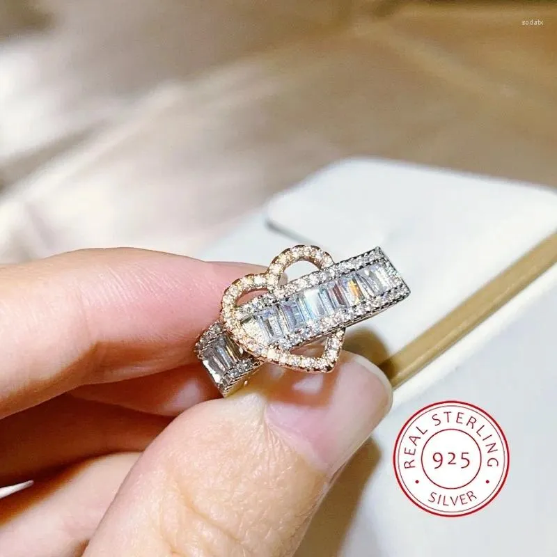 Cluster Rings S925 Sterling Silver Hollow Love Ring Fashion White Square Diamond Zircon Ladies Bride Wedding Engagement Jewelry