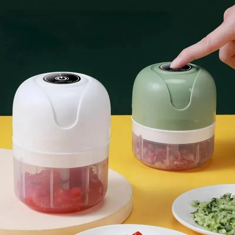 Verktyg Electric Mini Chopper USB Meat Grinder Vitlök Masher Hine Sturdy Hållbar krossad ingefära Vegetabilisk köksutrustning